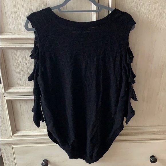 Express sweater w/ arm cut outs - Picture 3 of 4